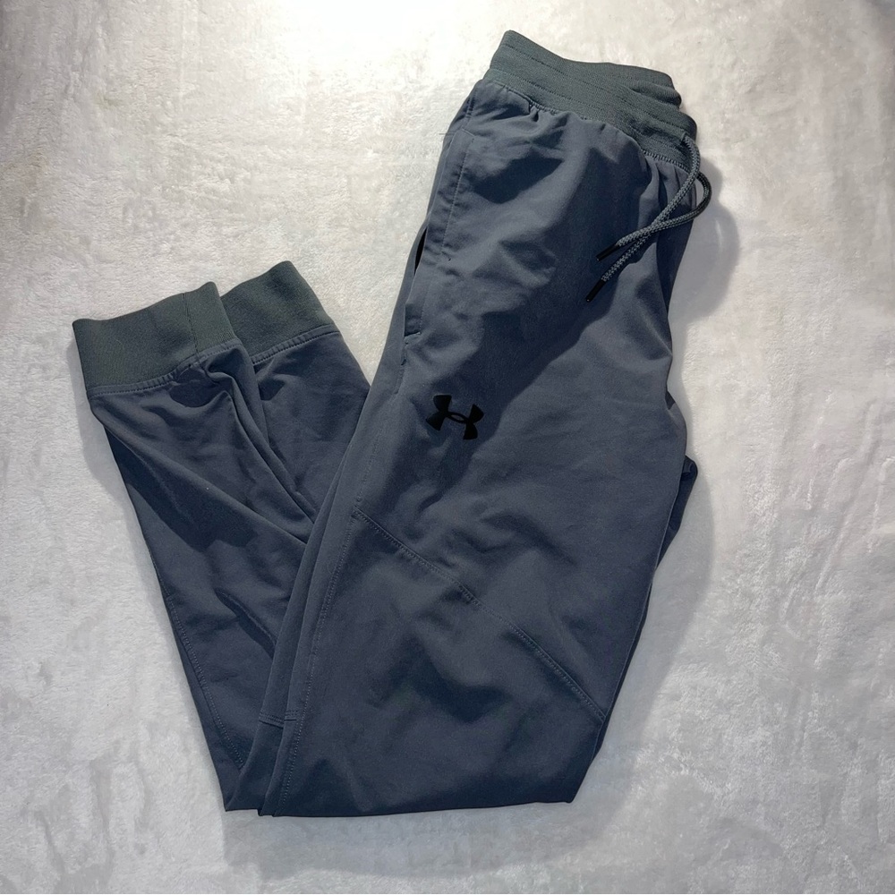 Under Armour Size MD Elite Jogger